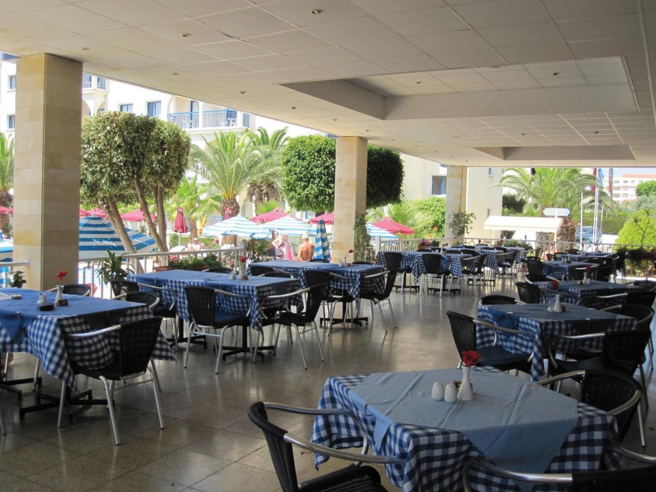 Crown Resorts Elamaris Protaras Esterno foto